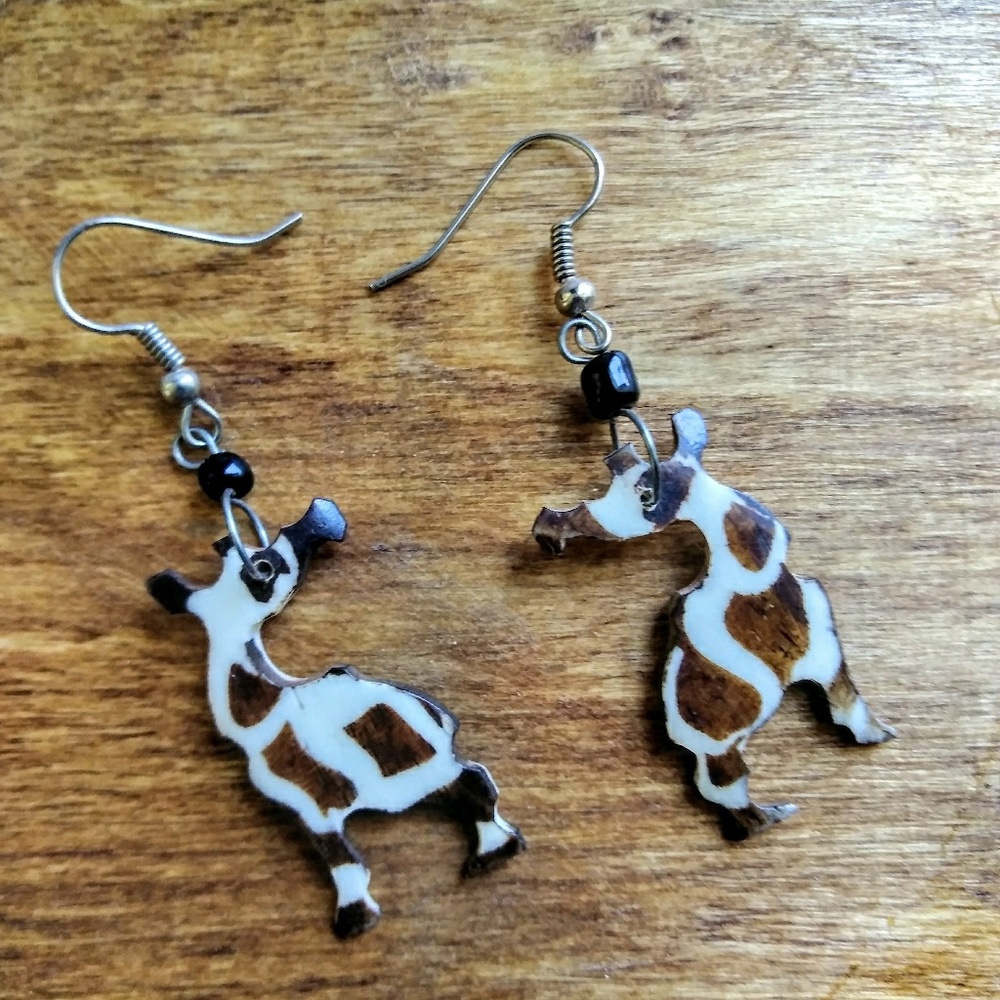 Earrings Giraffe Safari Zoo Animal Dangle Drop NEW